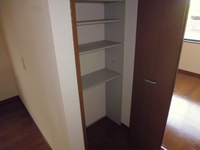 サンライフ東塚Ａの収納