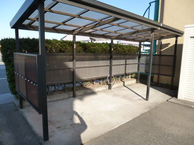 サンライフ東塚Ａのその他共用部分|駐輪場