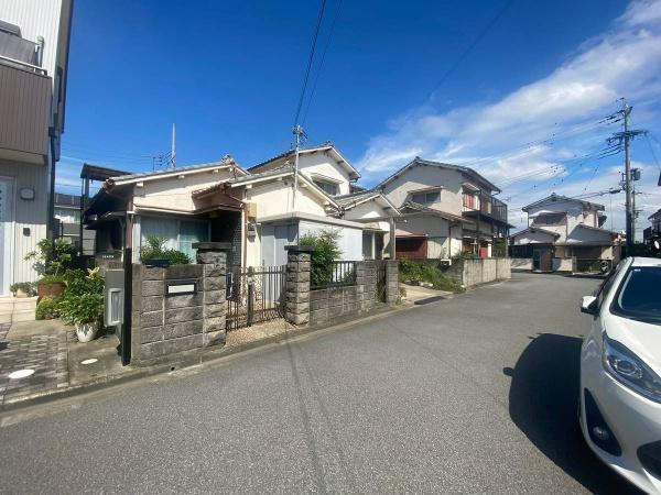 和歌山市木ノ本　中古戸建の前面道路含む現地写真
