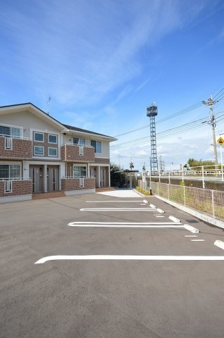 【駐車場】 | ラ　シュエット　ブランシュⅠ
