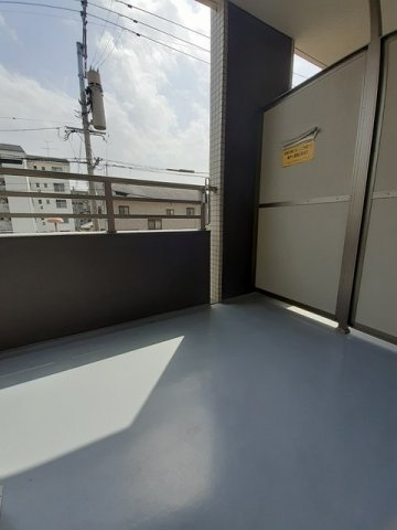 Ｓｏｌ　Ｌｅｖａｎｔｅ　国府のバルコニー