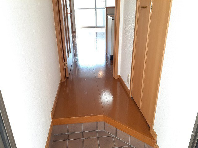 シュティル　ブリーゼの玄関