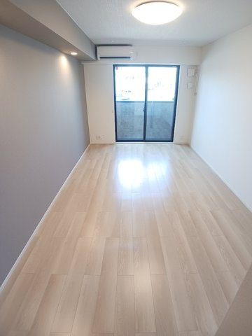 エルマーノＴ２の内装