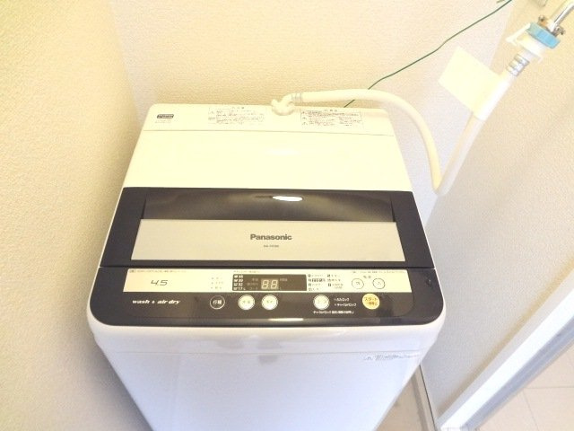 レオパレス清良のその他|洗濯機完備