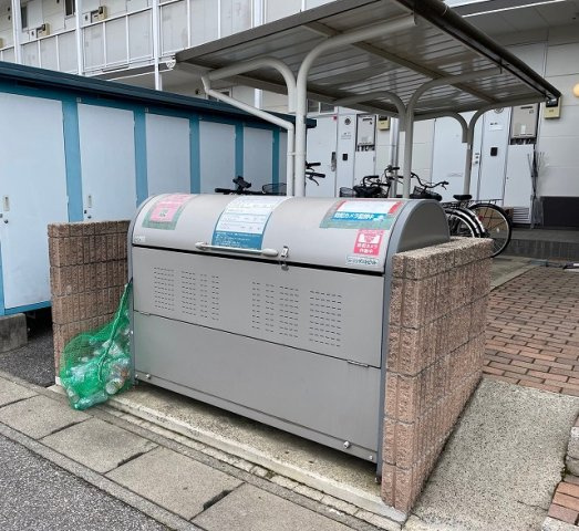 レオパレスルミエールのその他|専用ゴミ置き場