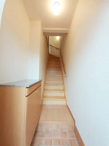 ヴィラ　ウィッシュの玄関