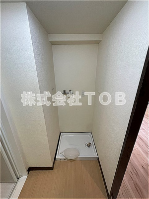【その他】 | アーベイン成城 | 洗濯機置き場※クリーニング中の写真