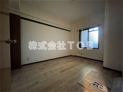 【内装】 | アーベイン成城 | 5.5帖※クリーニング中の写真