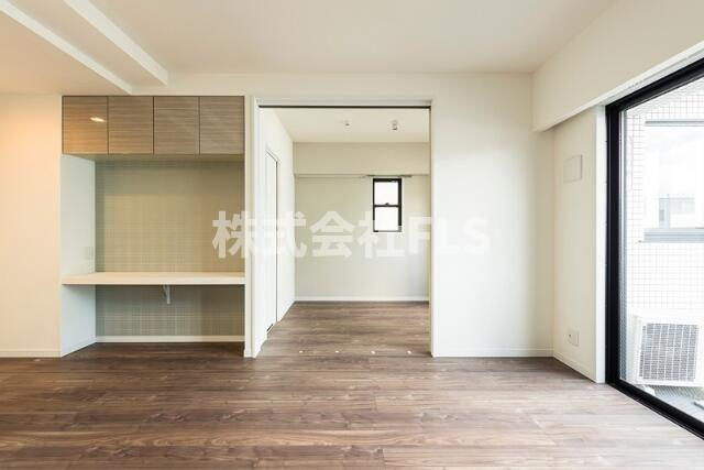 港区南麻布１丁目の賃貸マンションの居間・リビング