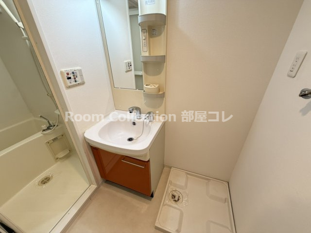 プレサンス名古屋STATIONザ・シティの洗面所|※同物件他部屋写真
反転、色違いの場合有
現況優先