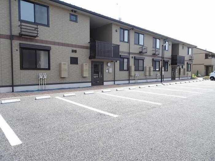 グランマーレ　Qの駐車場|駐車場です