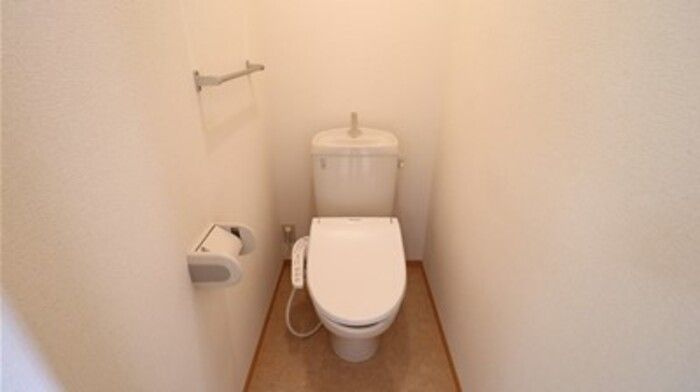 ソレイユ　コートのトイレ|清潔感のあるトイレです