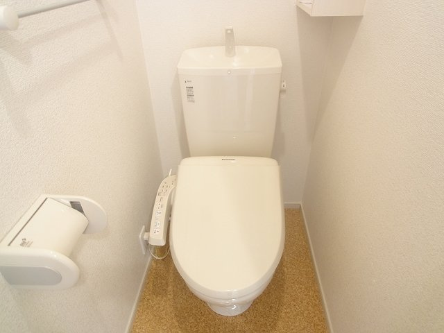 ル・シエソワ　Ｂのトイレ|コンパクトで使いやすいトイレです