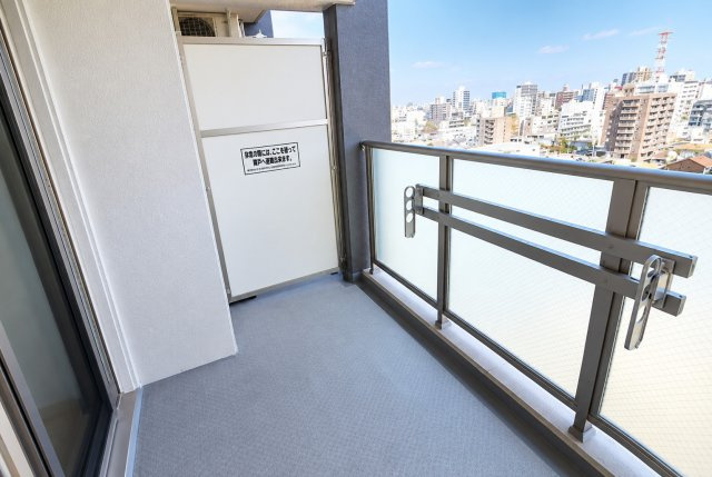 エステムプラザ名古屋駅前プライムタワーのバルコニー|※同物件他部屋写真
反転、色違いの場合有
現況優先