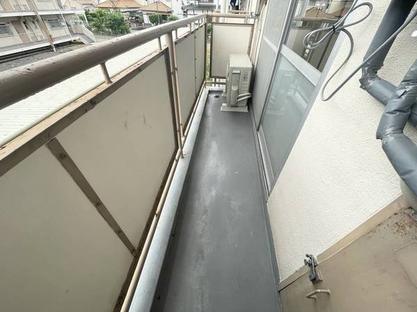 ビレッジハウス山北3号棟のバルコニー|ビレッジハウスの同一物件・同一タイプの間取りの写真です