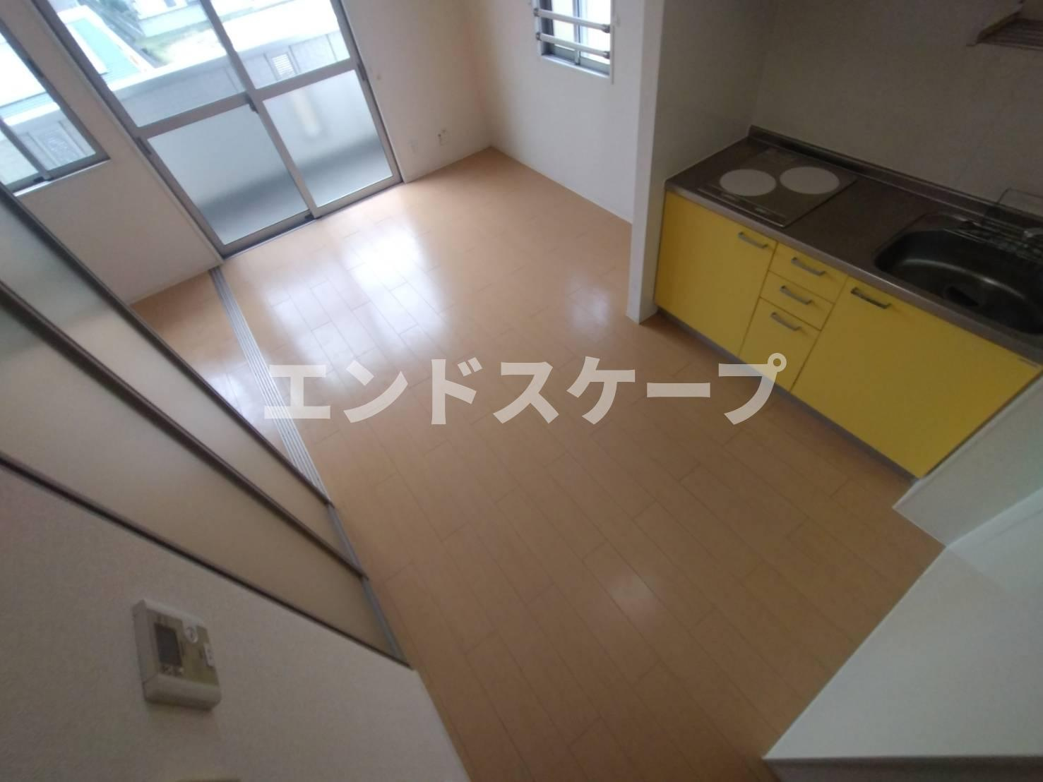 シャトル ブランの居間・リビング|高崎、前橋のお部屋探しはエンドスケープまで！お客様の理想お聞かせ下さい♪
内装が画像と異なる場合がございます。