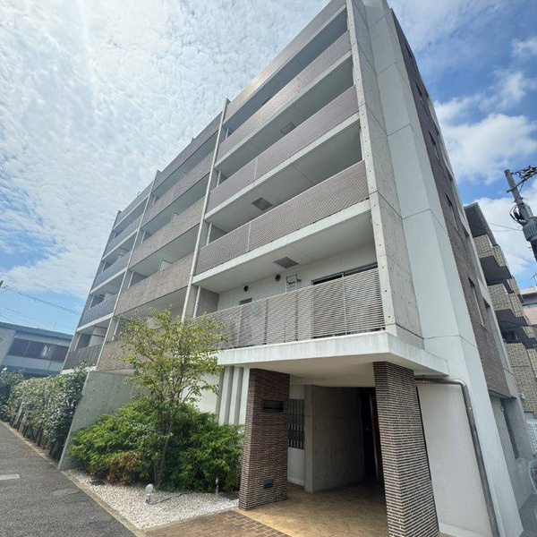 Fiel神戸本山