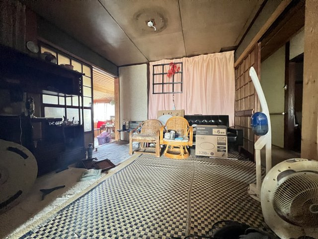 田川郡香春町　中古平屋建ての内装