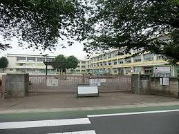 Ｃｒｅｓｔ　ｃｏｕｒｔのその他|谷原小学校
