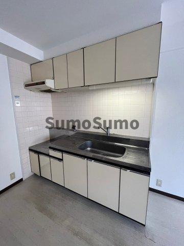 芦屋三木マンションのキッチン