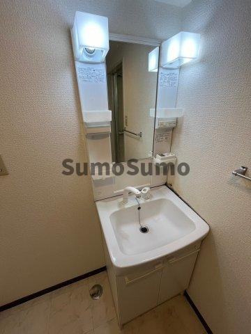 芦屋三木マンションの洗面所