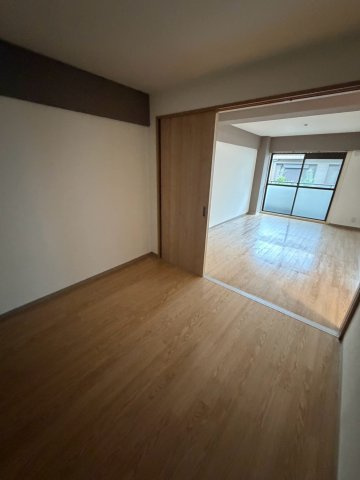 アルンハイム芦屋 の居間・リビング