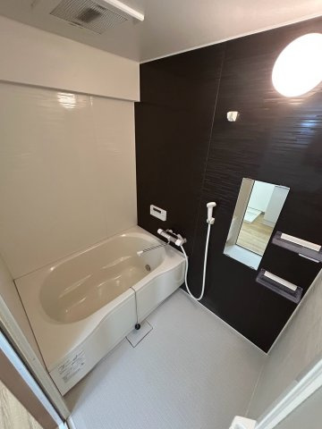アルンハイム芦屋 の浴室