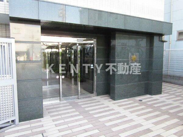 【エントランス】 | ＡＺＥＳＴ千鳥町 | 清潔なエントランスです