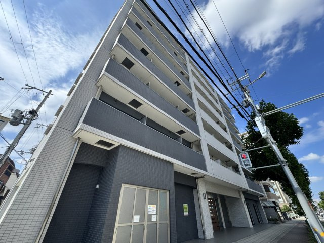 クローバー・ソレイユ南田辺の外観
