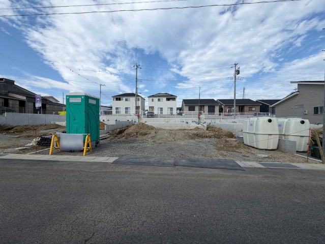 【前面道路含む現地写真】 | 高崎市箕郷町上芝　新築住宅