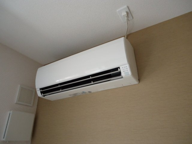 フルハウスBの設備|エアコン