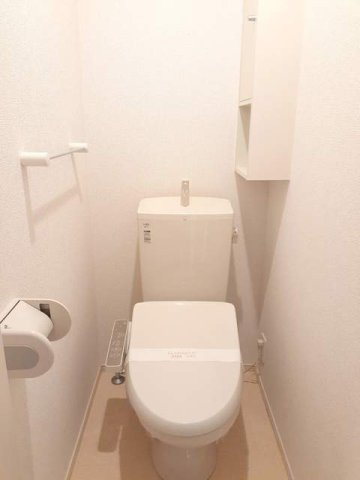 ブライト安芸　Ｃ棟のトイレ|落ち着いたトイレです