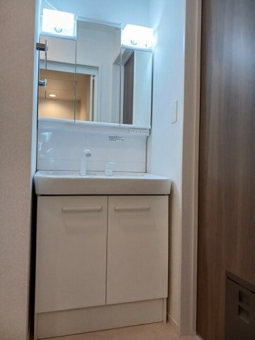 グランドメゾン扇屋の洗面所|洗面所です