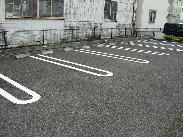 Ｂｅｌｌｅ　Ａｌｉｃｅ　Ａの駐車場