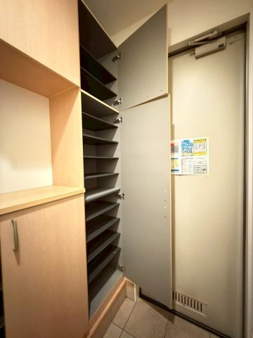 エスポワールアイ北春日丘の収納