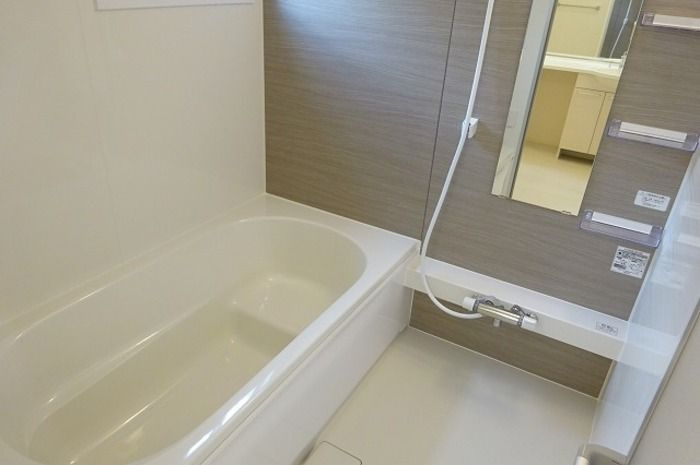 アクタス　Ｂの浴室