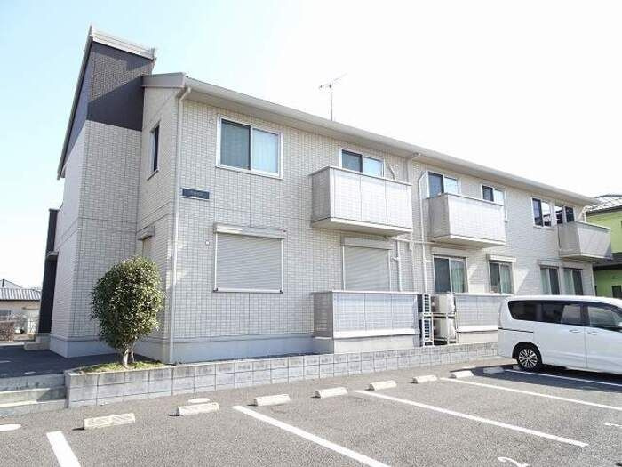 アベニールの外観