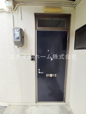 【玄関】 | カースル50A | 玄関です