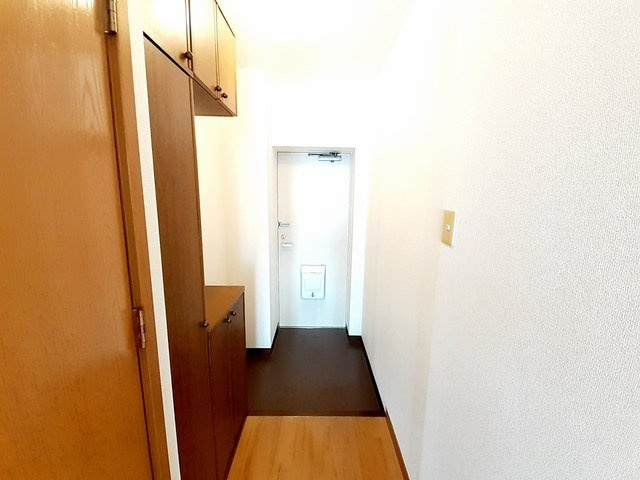 エスポアソールＢの玄関