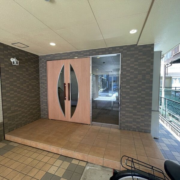 リヴィエール岩塚