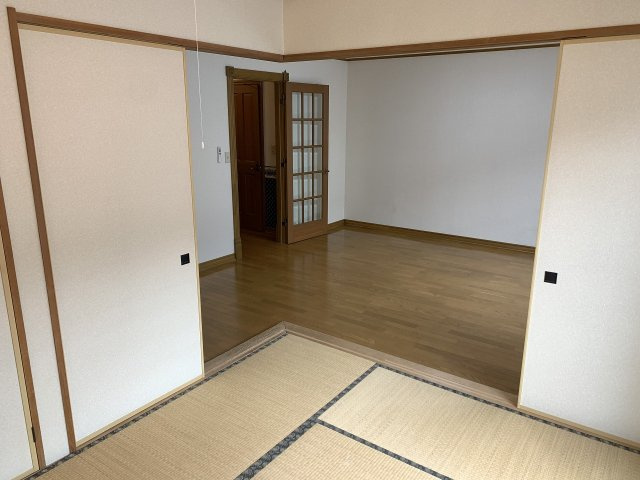 芦野タウンハウスの内装