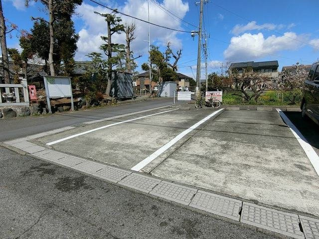 キッズタウン　１の駐車場