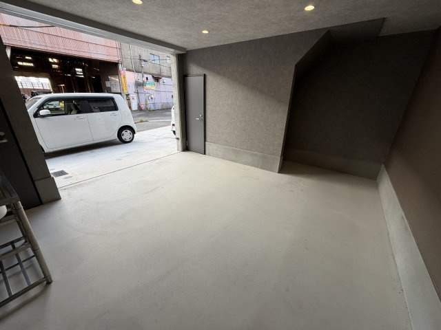 高宮2丁目ガレージ