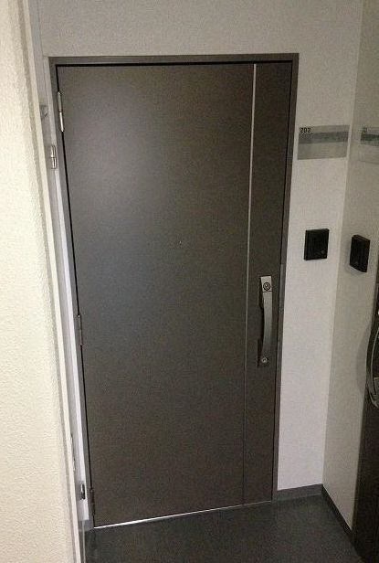 GROWS本所吾妻橋の玄関
