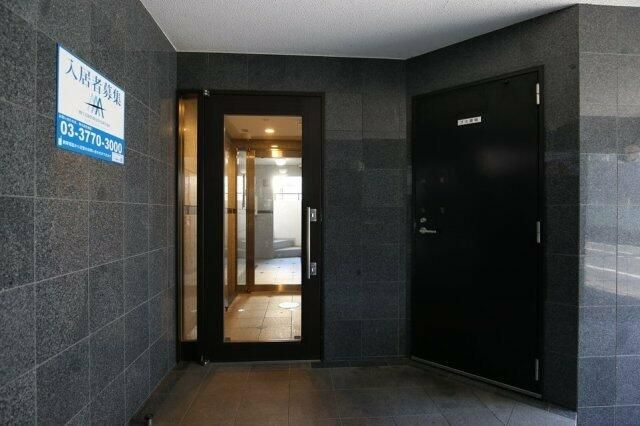 ＥＸＥ板橋ＷＥＳＴのエントランス