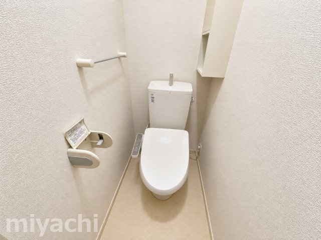 クラール名東イースト　Ｃのトイレ