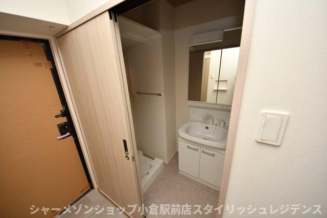 プレミア片野の洗面所