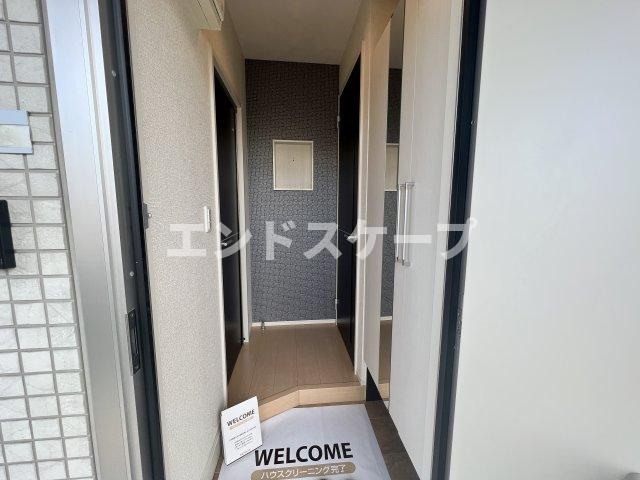 エトワールの玄関|高崎、前橋エリアのお部屋探しはエンドスケープまで！お客様の理想お聞かせ下さい♪