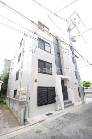 Fleur千歳船橋の外観