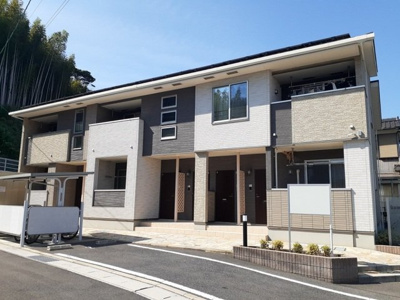【外観】 | グレイシャス　２LDKHTW | 落ち着いた雰囲気の外観です